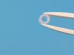 細い サイズの サファイア 管 を 磨く