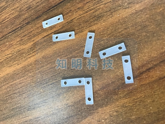 購入 単結晶のホール・ハイの硬度のガラス サファイア レンズ99.999% Al2O3材料 オンライン製造