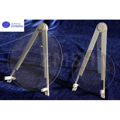 購入 TGV サファイア・ウェーファー 孔付きガラス基板 ガラスを通して TGV オーダーメイド オンライン製造