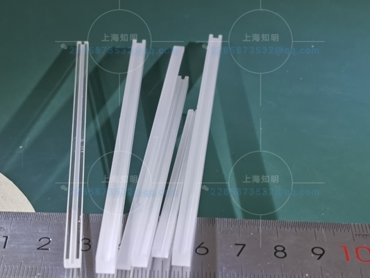 購入 溝0.5mmの深さの光ファイバーの300mmの長さのサファイア棒 オンライン製造