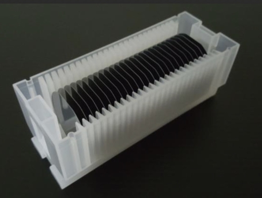 購入 LEDのために磨かれる2inch Siの添加物GaAsのウエファーのガリウム砒素の基質の二重側面 オンライン製造